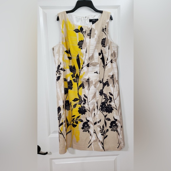 Midnight Velvet Floral Sleeveless Dress Size 14 - Picture 1 of 7